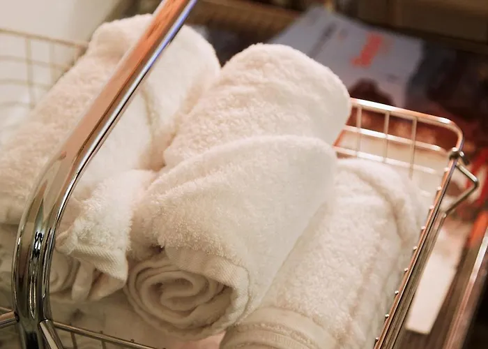 Wannabe Stay, Gangnam 20 Mins, Hongdae 20mins Apartment
